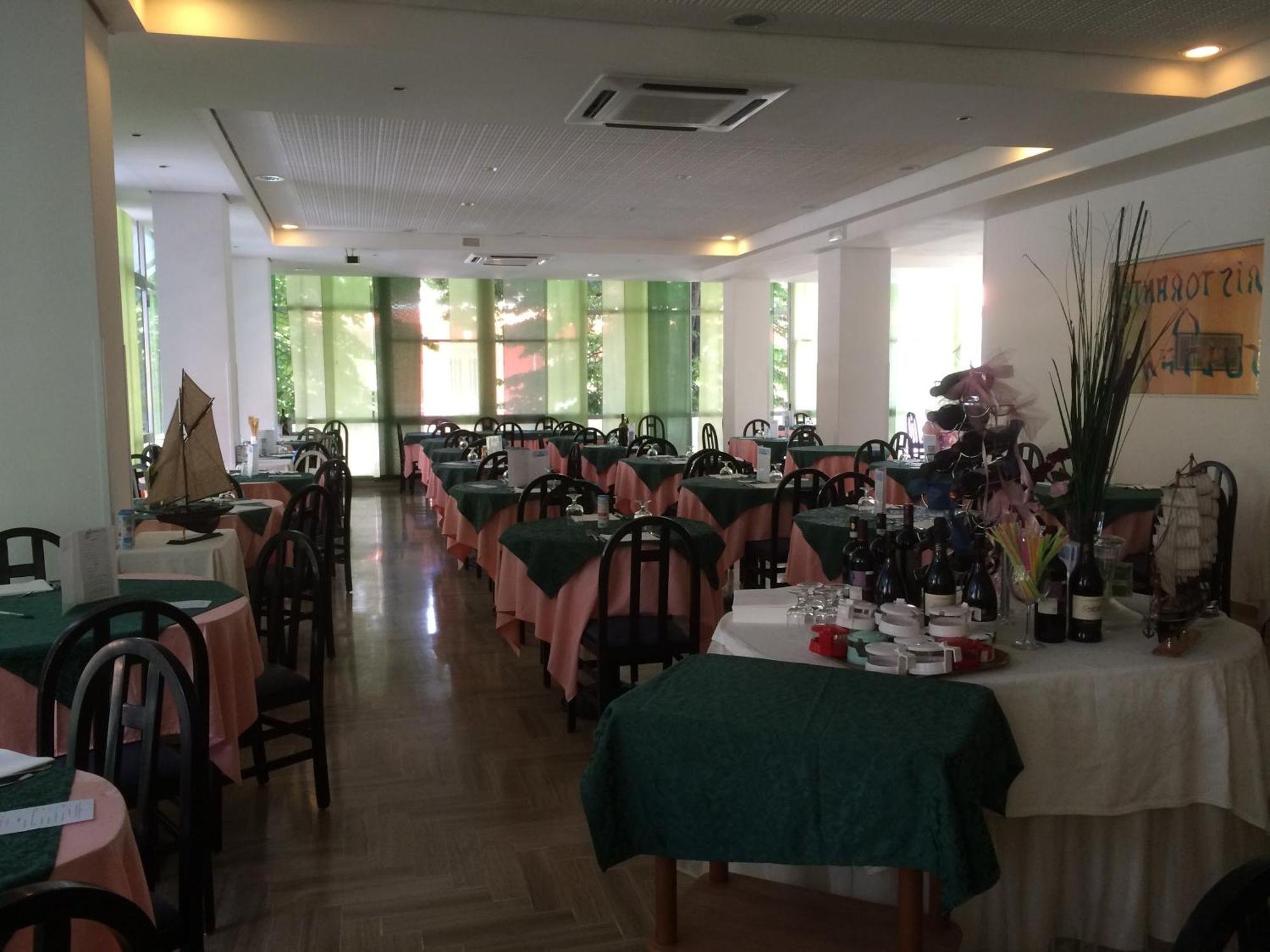 Hotel Sultano Rimini Buitenkant foto